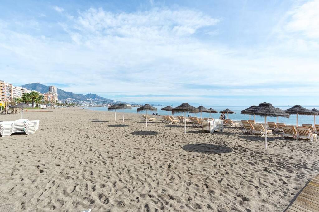 Tgh/ Fuengirola Frente Al Mar Apartment Ngoại thất bức ảnh